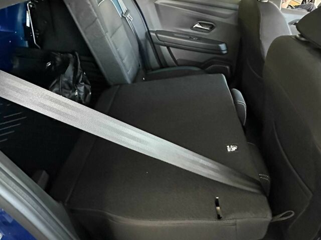 Рено Другая 2025 в Киеве на Automoto.ua Синий Рено Другая, объемом двигателя 1 л и пробегом 1 тыс. км за 22192 $, фото 8 на Automoto.ua