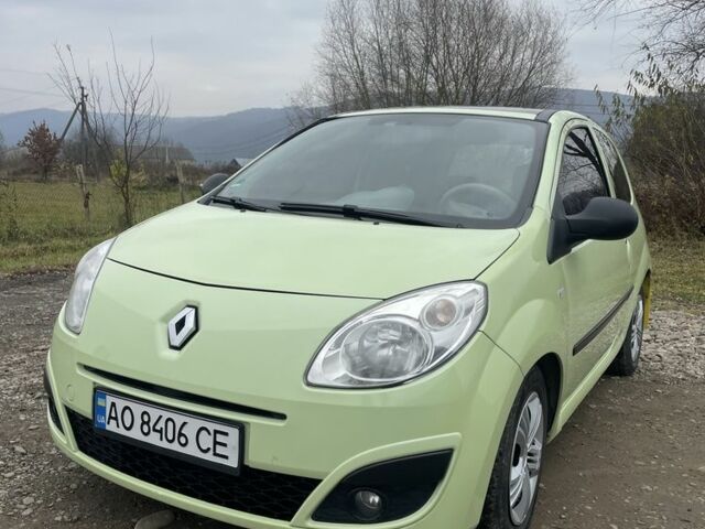 Зеленый Рено Другая, объемом двигателя 1.2 л и пробегом 140 тыс. км за 3200 $, фото 1 на Automoto.ua