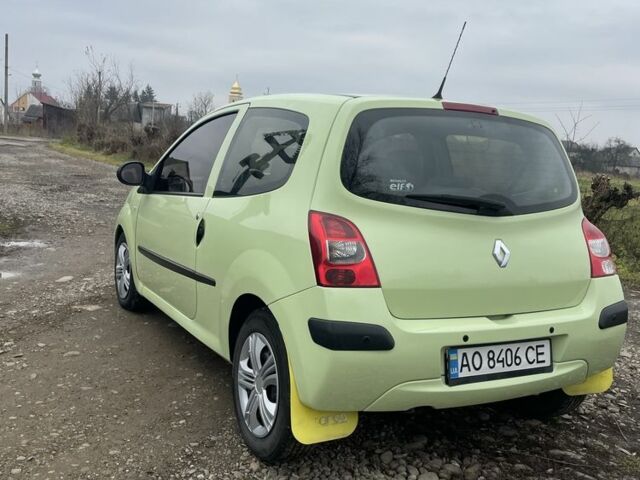 Зеленый Рено Другая, объемом двигателя 1.2 л и пробегом 140 тыс. км за 3200 $, фото 3 на Automoto.ua