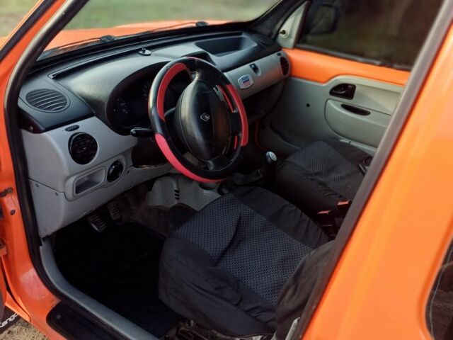 Оранжевый Рено Другая, объемом двигателя 1.5 л и пробегом 300 тыс. км за 3500 $, фото 4 на Automoto.ua