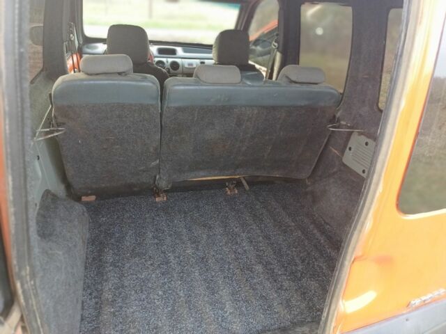 Оранжевый Рено Другая, объемом двигателя 1.5 л и пробегом 300 тыс. км за 3500 $, фото 6 на Automoto.ua