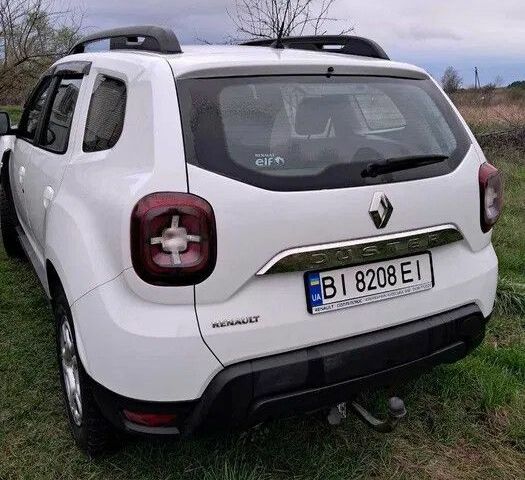 Белый Рено Дастер, объемом двигателя 1.6 л и пробегом 90 тыс. км за 14500 $, фото 3 на Automoto.ua
