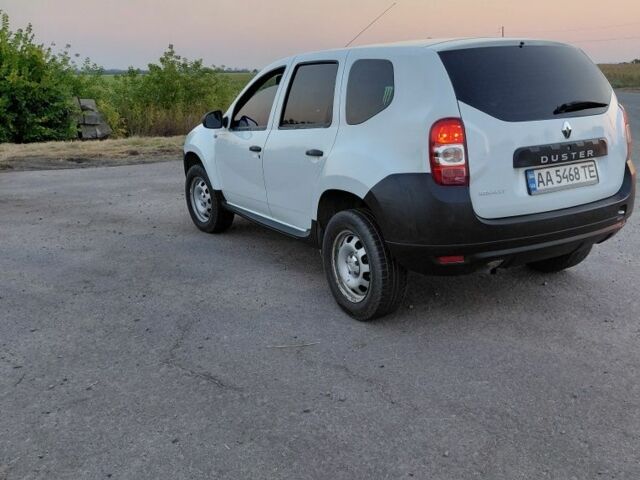 Білий Рено Дастер, об'ємом двигуна 1.6 л та пробігом 158 тис. км за 5002 $, фото 6 на Automoto.ua