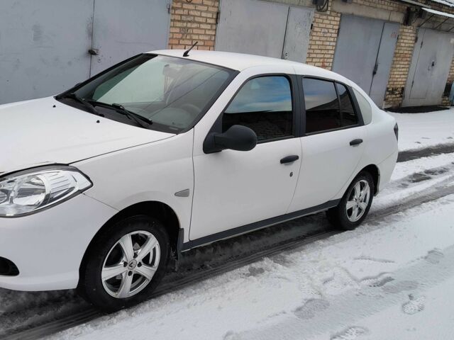 Белый Рено Дастер, объемом двигателя 1.4 л и пробегом 143 тыс. км за 4000 $, фото 1 на Automoto.ua