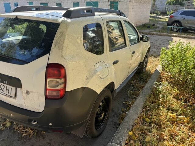 Белый Рено Дастер, объемом двигателя 1.5 л и пробегом 20 тыс. км за 5520 $, фото 4 на Automoto.ua