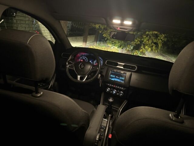 Белый Рено Дастер, объемом двигателя 0 л и пробегом 82 тыс. км за 18000 $, фото 5 на Automoto.ua