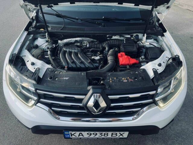 Белый Рено Дастер, объемом двигателя 1.6 л и пробегом 125 тыс. км за 11000 $, фото 2 на Automoto.ua