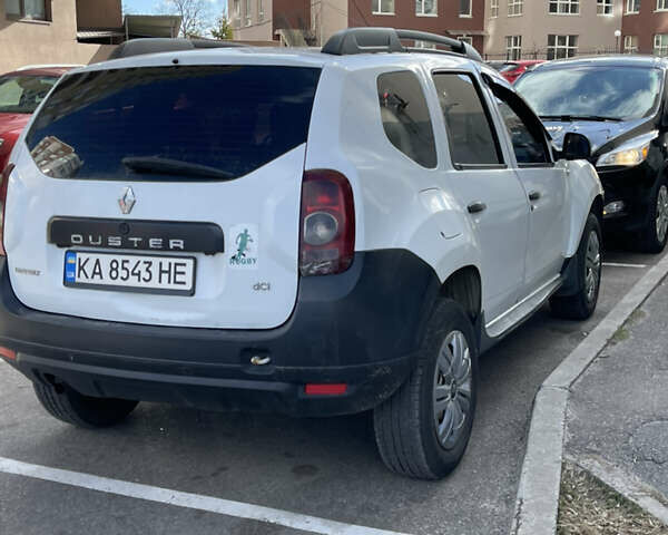 Белый Рено Дастер, объемом двигателя 1.5 л и пробегом 333 тыс. км за 6500 $, фото 4 на Automoto.ua
