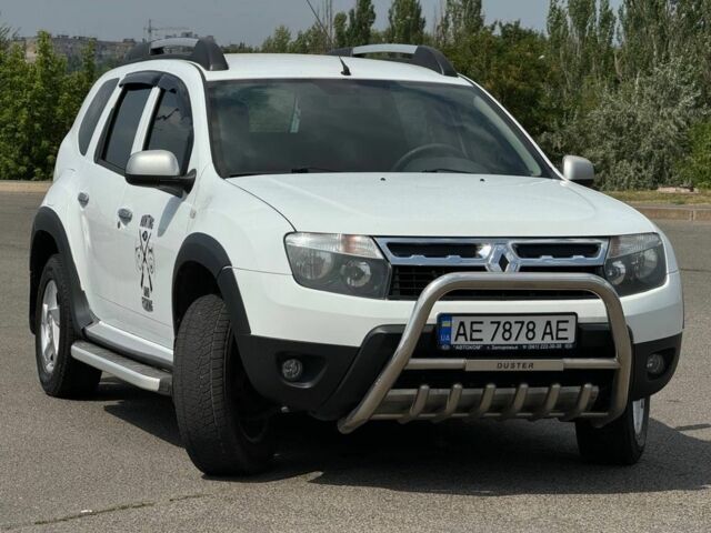 Білий Рено Дастер, об'ємом двигуна 1.5 л та пробігом 173 тис. км за 9500 $, фото 2 на Automoto.ua