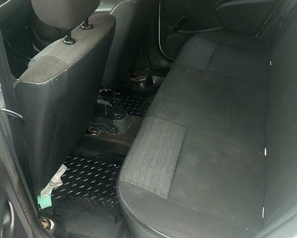 Белый Рено Дастер, объемом двигателя 1.6 л и пробегом 170 тыс. км за 7800 $, фото 5 на Automoto.ua