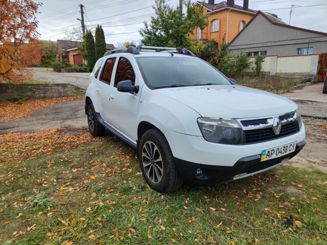 Білий Рено Дастер, об'ємом двигуна 1.5 л та пробігом 312 тис. км за 9300 $, фото 2 на Automoto.ua