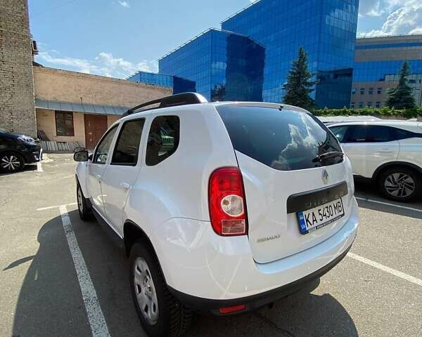 Белый Рено Дастер, объемом двигателя 1.6 л и пробегом 193 тыс. км за 7900 $, фото 5 на Automoto.ua
