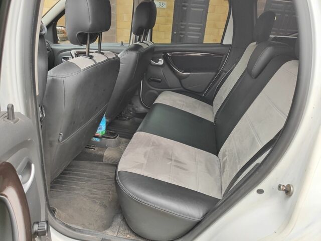 Білий Рено Дастер, об'ємом двигуна 1.5 л та пробігом 312 тис. км за 9300 $, фото 5 на Automoto.ua