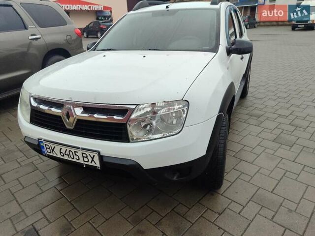 Білий Рено Дастер, об'ємом двигуна 1.45 л та пробігом 190 тис. км за 8500 $, фото 3 на Automoto.ua