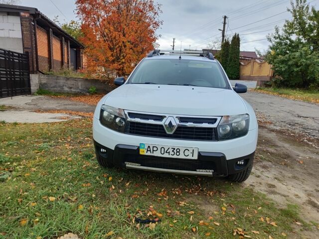 Білий Рено Дастер, об'ємом двигуна 1.5 л та пробігом 312 тис. км за 9300 $, фото 1 на Automoto.ua