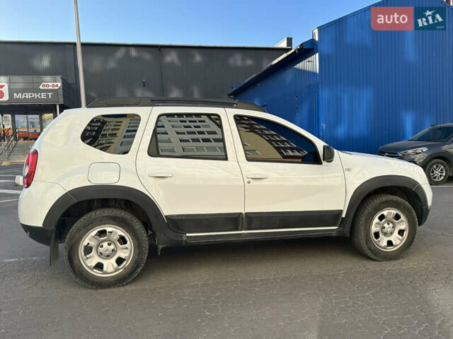 Білий Рено Дастер, об'ємом двигуна 1.6 л та пробігом 115 тис. км за 8600 $, фото 2 на Automoto.ua
