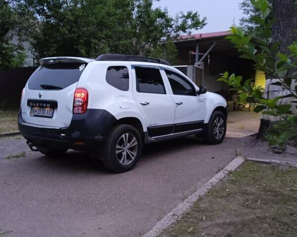 Рено Дастер 2013 в Славянске на Automoto.ua Белый Рено Дастер, объемом двигателя 1.6 л и пробегом 69 тыс. км за 9300 $, фото 1 на Automoto.ua
