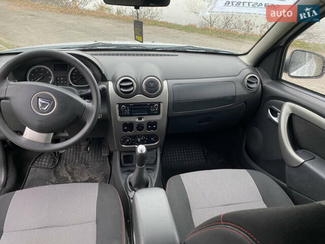 Белый Рено Дастер, объемом двигателя 1.6 л и пробегом 223 тыс. км за 6899 $, фото 22 на Automoto.ua