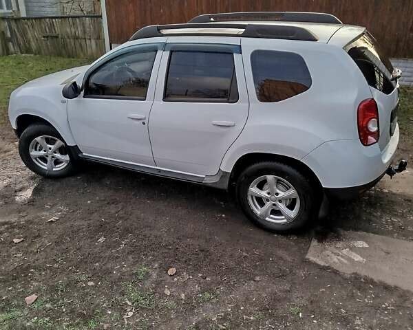 Білий Рено Дастер, об'ємом двигуна 1.5 л та пробігом 189 тис. км за 10300 $, фото 15 на Automoto.ua