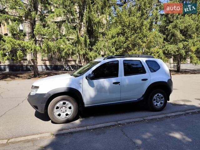 Білий Рено Дастер, об'ємом двигуна 1.5 л та пробігом 155 тис. км за 8999 $, фото 2 на Automoto.ua