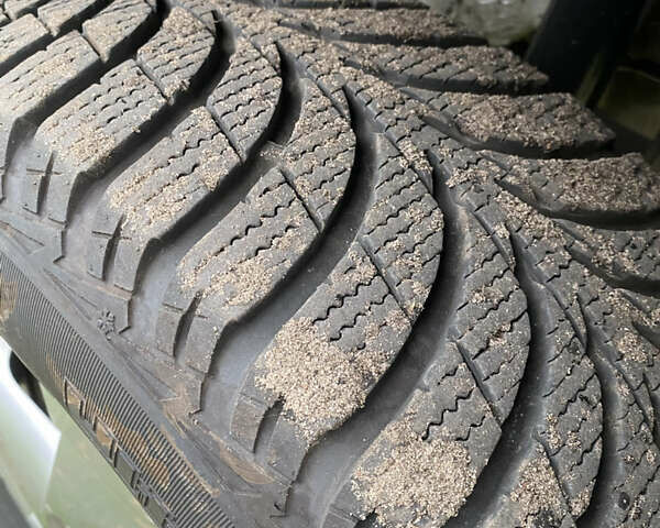 Белый Рено Дастер, объемом двигателя 1.6 л и пробегом 223 тыс. км за 6899 $, фото 8 на Automoto.ua