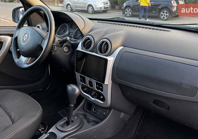 Білий Рено Дастер, об'ємом двигуна 1.6 л та пробігом 125 тис. км за 9999 $, фото 14 на Automoto.ua