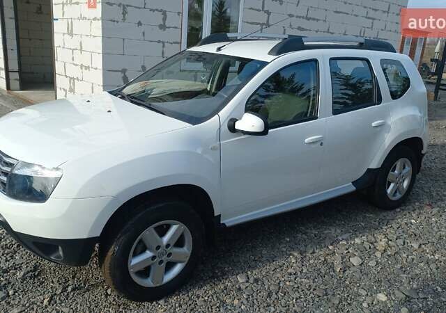 Білий Рено Дастер, об'ємом двигуна 1.46 л та пробігом 148 тис. км за 9200 $, фото 5 на Automoto.ua