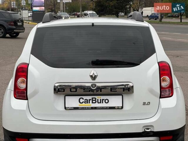 Белый Рено Дастер, объемом двигателя 2 л и пробегом 93 тыс. км за 9600 $, фото 9 на Automoto.ua