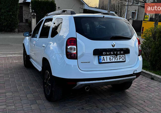 Білий Рено Дастер, об'ємом двигуна 1.6 л та пробігом 125 тис. км за 9999 $, фото 4 на Automoto.ua