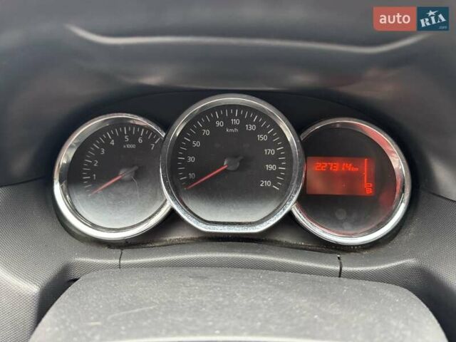 Белый Рено Дастер, объемом двигателя 1.6 л и пробегом 227 тыс. км за 7790 $, фото 18 на Automoto.ua