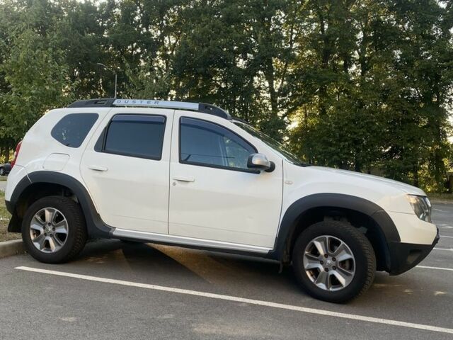 Білий Рено Дастер, об'ємом двигуна 1.5 л та пробігом 223 тис. км за 9000 $, фото 3 на Automoto.ua