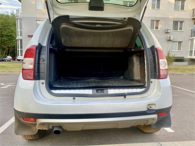 Білий Рено Дастер, об'ємом двигуна 1.5 л та пробігом 223 тис. км за 9000 $, фото 16 на Automoto.ua