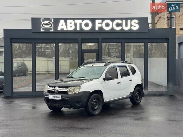 Білий Рено Дастер, об'ємом двигуна 1.6 л та пробігом 227 тис. км за 8790 $, фото 3 на Automoto.ua