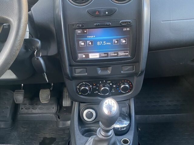 Білий Рено Дастер, об'ємом двигуна 1.5 л та пробігом 223 тис. км за 9000 $, фото 12 на Automoto.ua