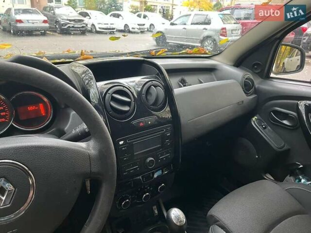 Белый Рено Дастер, объемом двигателя 1.6 л и пробегом 226 тыс. км за 9700 $, фото 8 на Automoto.ua