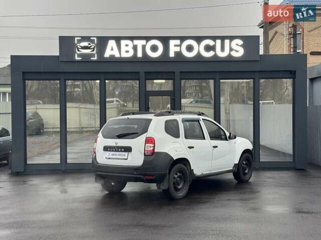 Білий Рено Дастер, об'ємом двигуна 1.6 л та пробігом 227 тис. км за 8790 $, фото 4 на Automoto.ua