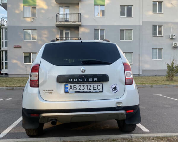 Белый Рено Дастер, объемом двигателя 1.46 л и пробегом 223 тыс. км за 9700 $, фото 5 на Automoto.ua