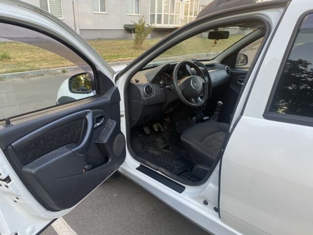 Білий Рено Дастер, об'ємом двигуна 1.5 л та пробігом 223 тис. км за 9000 $, фото 8 на Automoto.ua