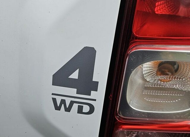 Білий Рено Дастер, об'ємом двигуна 1.5 л та пробігом 74 тис. км за 10300 $, фото 23 на Automoto.ua