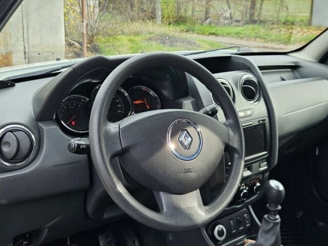 Білий Рено Дастер, об'ємом двигуна 1.5 л та пробігом 74 тис. км за 10300 $, фото 13 на Automoto.ua