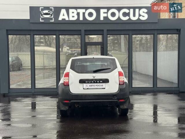Білий Рено Дастер, об'ємом двигуна 1.6 л та пробігом 227 тис. км за 8790 $, фото 5 на Automoto.ua