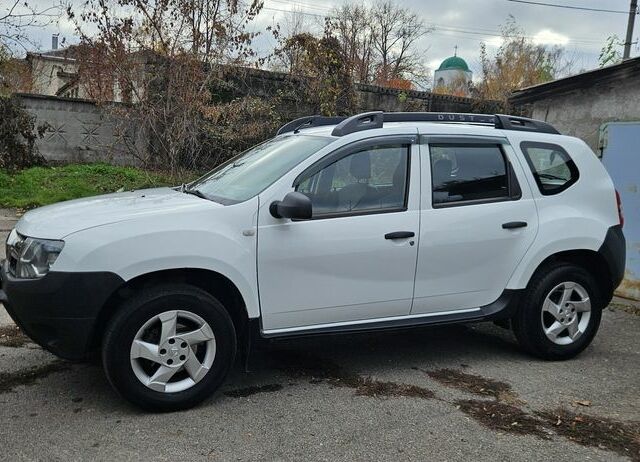 Білий Рено Дастер, об'ємом двигуна 1.5 л та пробігом 74 тис. км за 10300 $, фото 3 на Automoto.ua