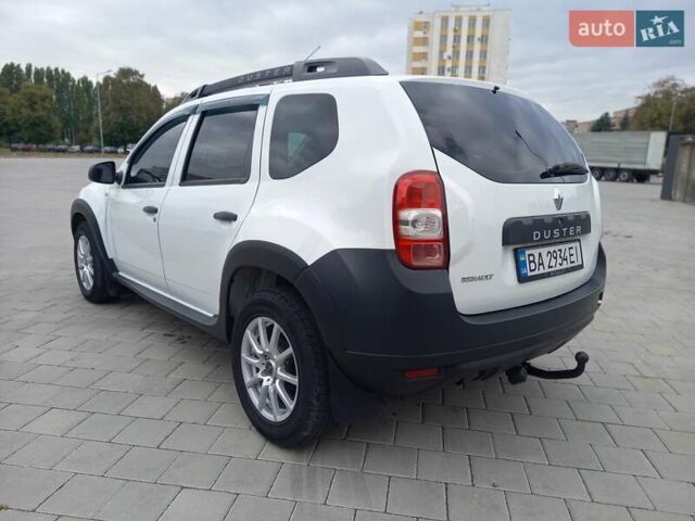 Білий Рено Дастер, об'ємом двигуна 1.5 л та пробігом 142 тис. км за 11700 $, фото 7 на Automoto.ua