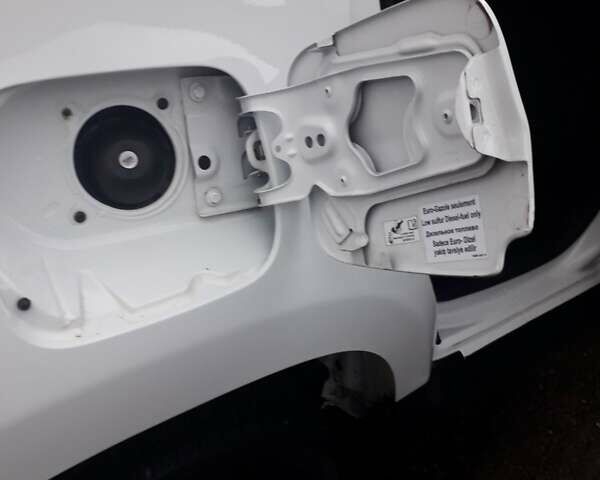 Белый Рено Дастер, объемом двигателя 1.46 л и пробегом 120 тыс. км за 11200 $, фото 16 на Automoto.ua