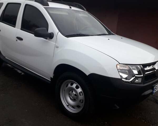 Белый Рено Дастер, объемом двигателя 1.46 л и пробегом 120 тыс. км за 11200 $, фото 2 на Automoto.ua