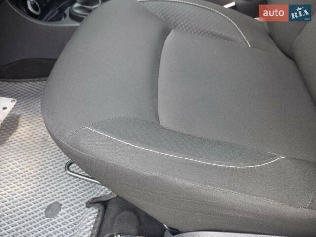 Білий Рено Дастер, об'ємом двигуна 1.5 л та пробігом 142 тис. км за 11700 $, фото 27 на Automoto.ua