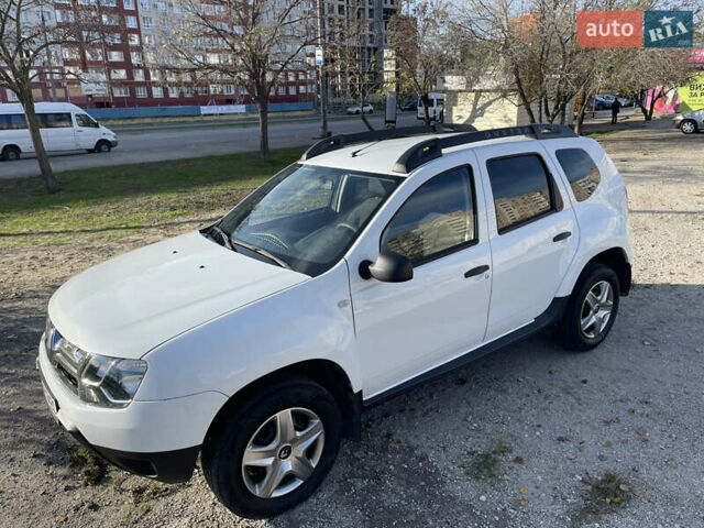 Белый Рено Дастер, объемом двигателя 1.46 л и пробегом 158 тыс. км за 9900 $, фото 25 на Automoto.ua