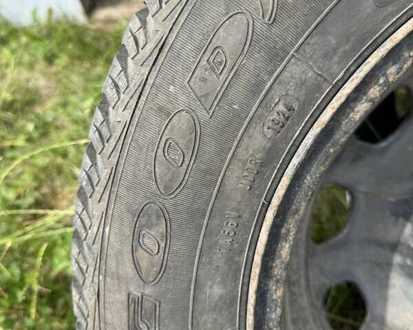 Белый Рено Дастер, объемом двигателя 1.46 л и пробегом 280 тыс. км за 11950 $, фото 21 на Automoto.ua