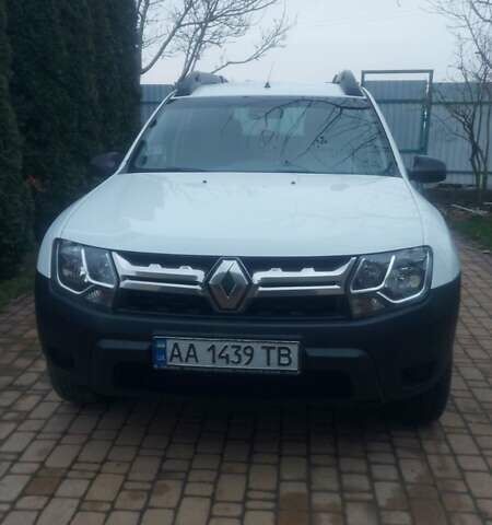 Белый Рено Дастер, объемом двигателя 1.46 л и пробегом 272 тыс. км за 12950 $, фото 31 на Automoto.ua