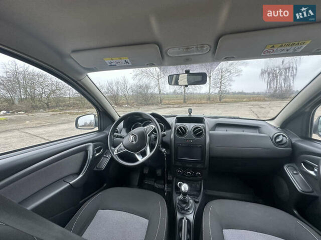 Белый Рено Дастер, объемом двигателя 1.46 л и пробегом 203 тыс. км за 9950 $, фото 35 на Automoto.ua